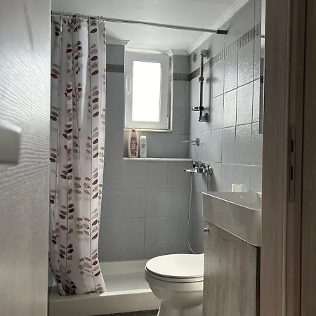 Emerald Cozy Rhodes City